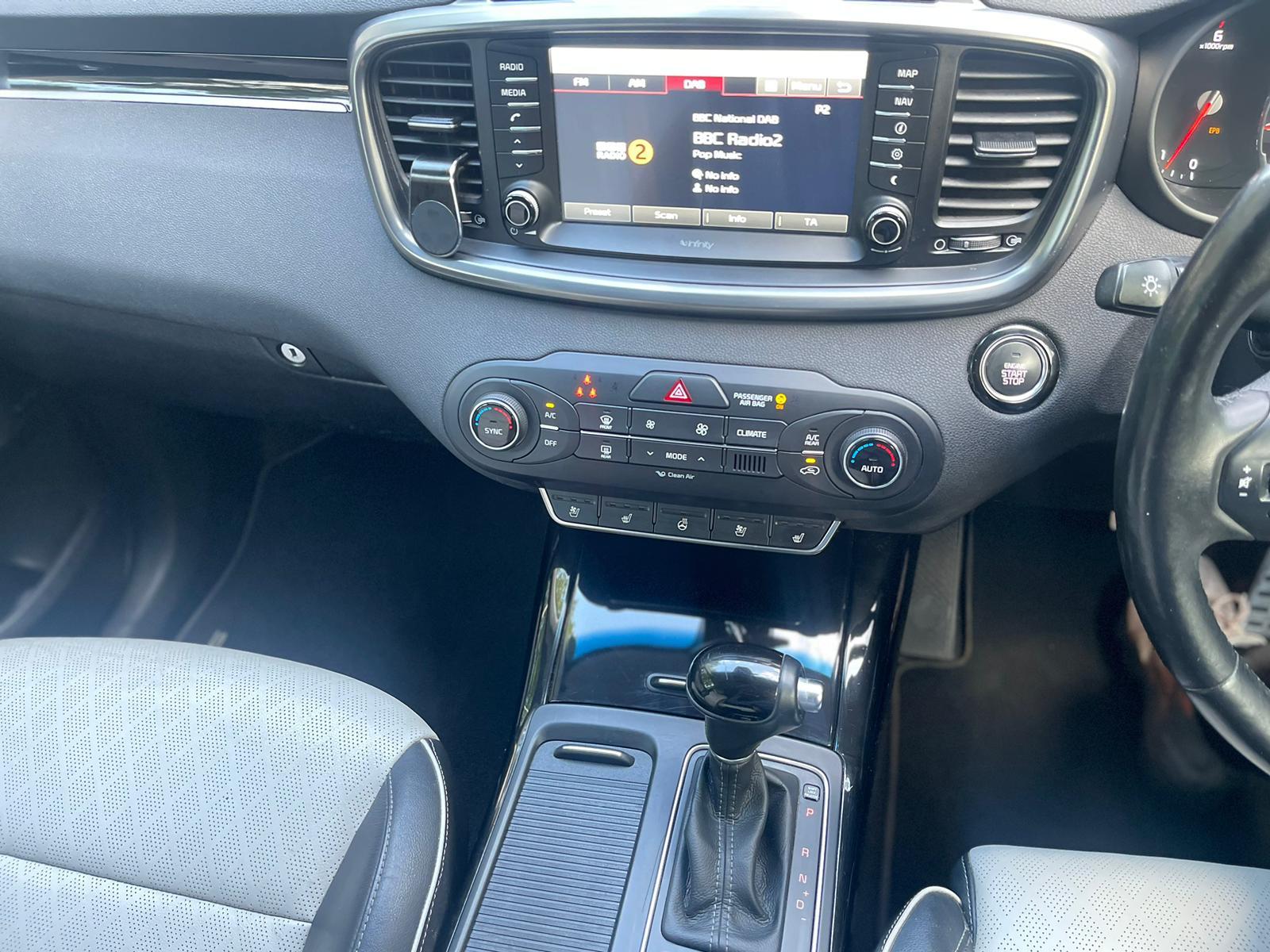 Kia Sorento 2.2 CRDi KX-4 SUV 5dr Diesel Auto AWD Euro 6 (197 bhp)